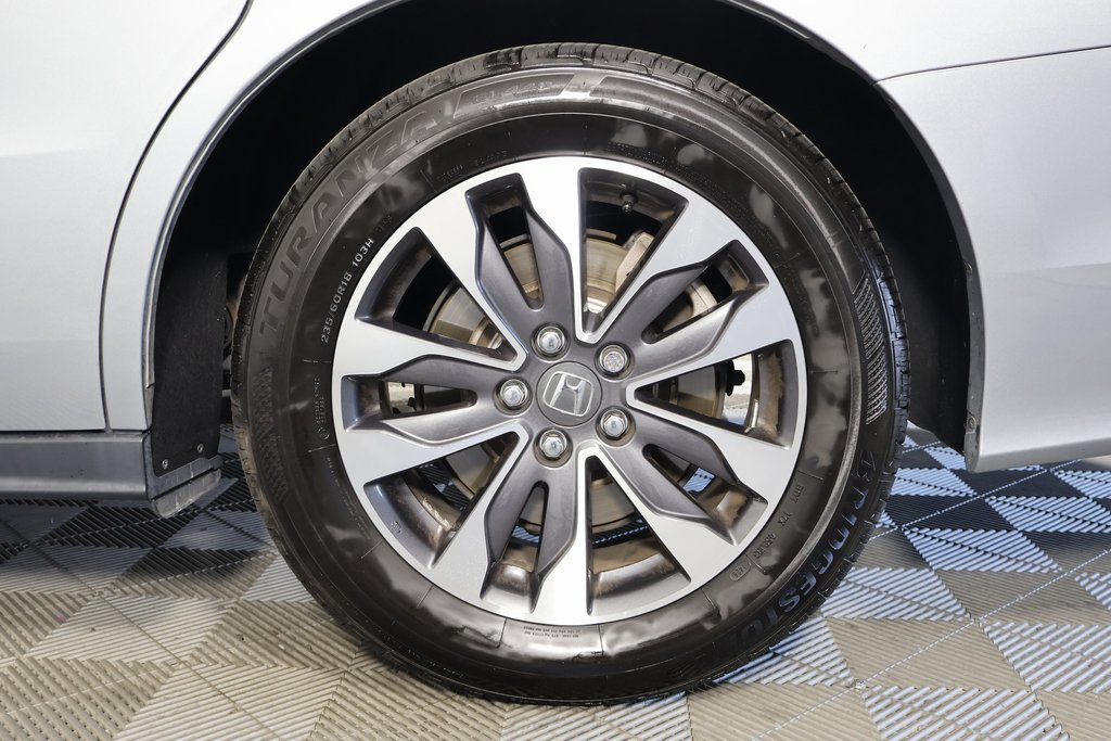 Used 2024 Honda Odyssey EX-L image 16