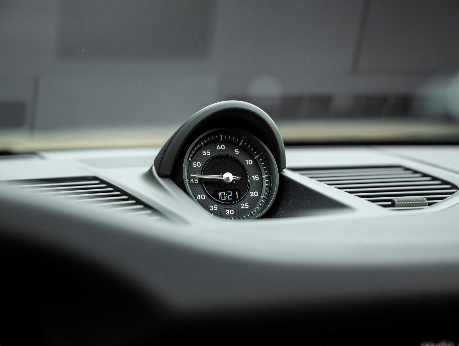 Used 2026 Porsche 911 Carrera 4S image 27