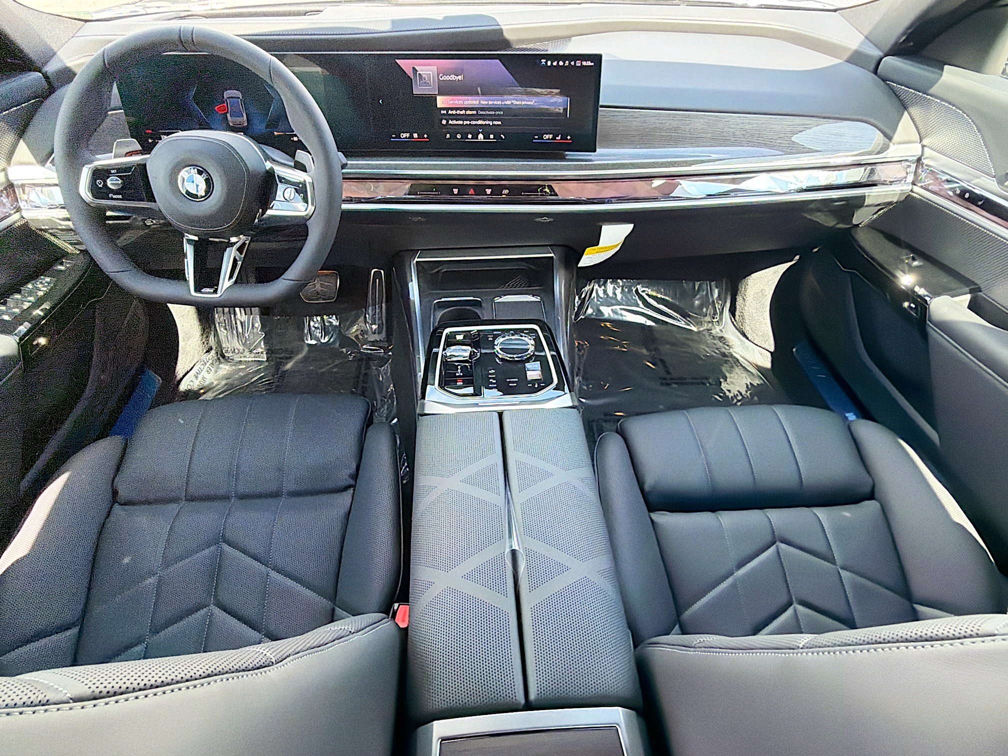 New 2026 BMW 760i xDrive AWD/4WD image 15