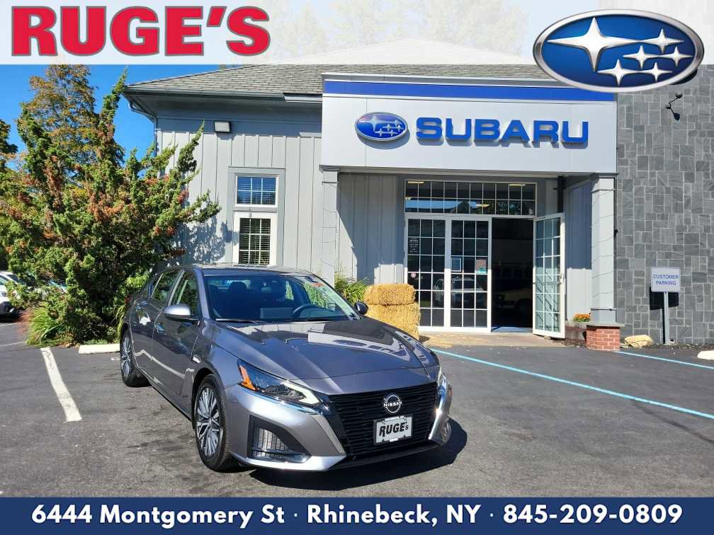 Used 2023 Nissan Altima 2.5 SV w/ SV Premium Package