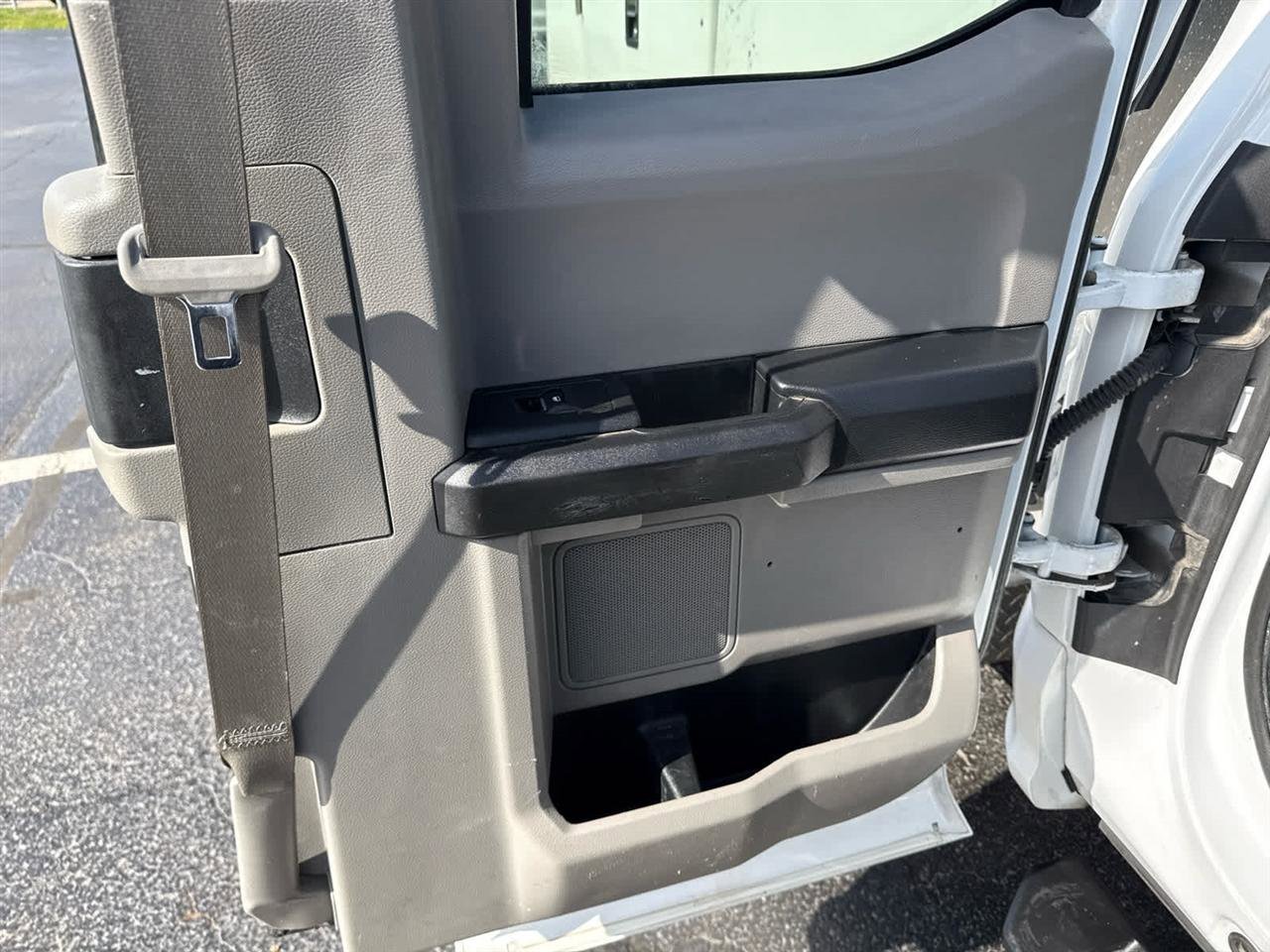 Used 2017 Ford F250 XL w/ Power Equipment Group RWD image 24