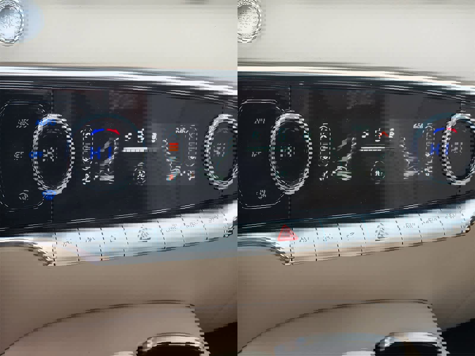 Used 2022 Genesis GV70 2.5T image 22