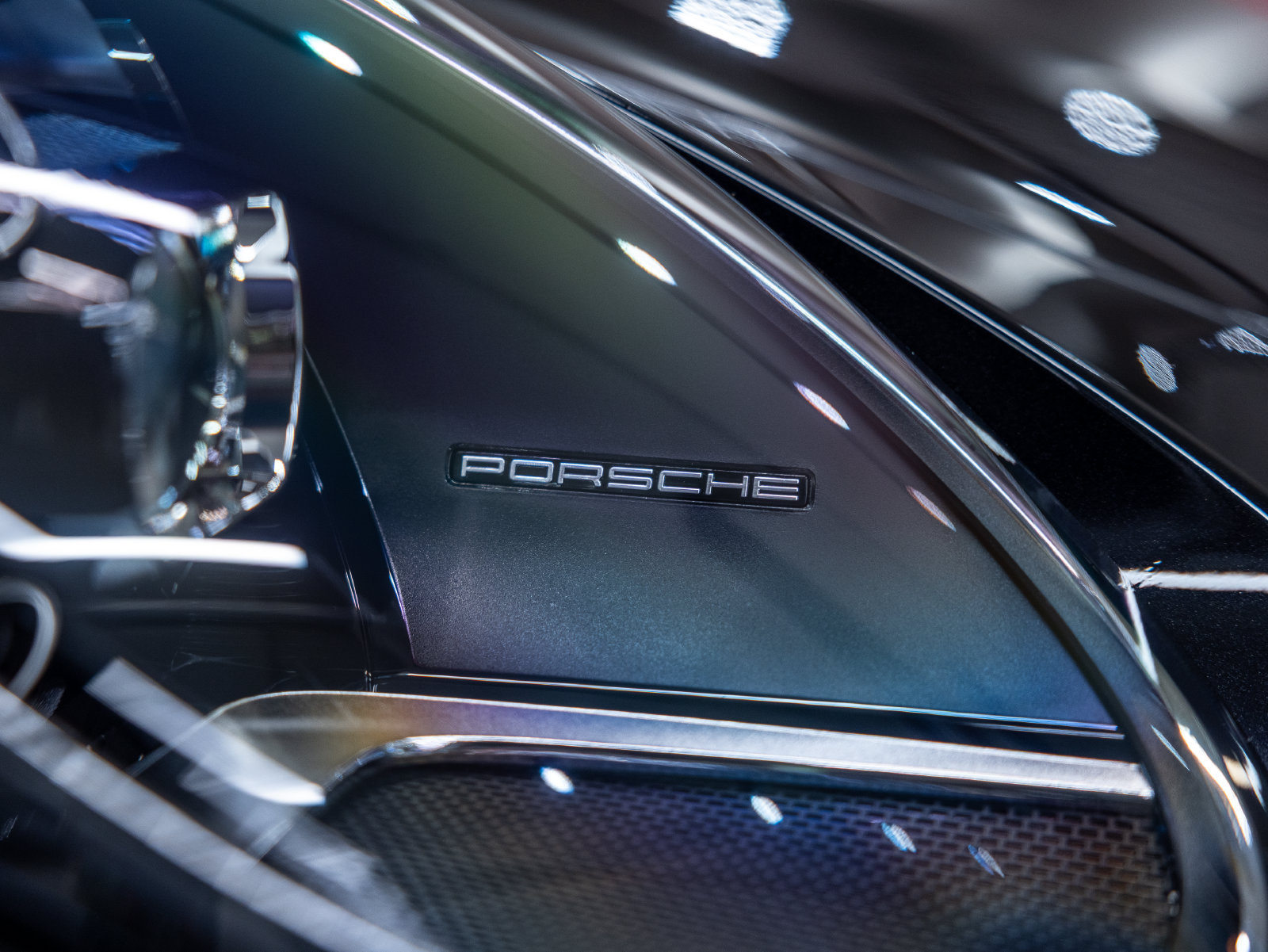 Certified 2024 Porsche 911 Carrera S RWD image 18