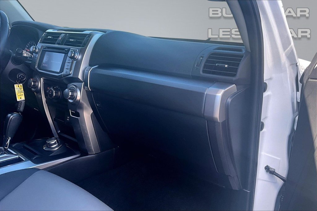 Used 2019 Toyota 4Runner SR5 Premium AWD/4WD image 17