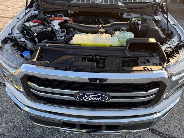 New 2025 Ford F150 Lariat image 38