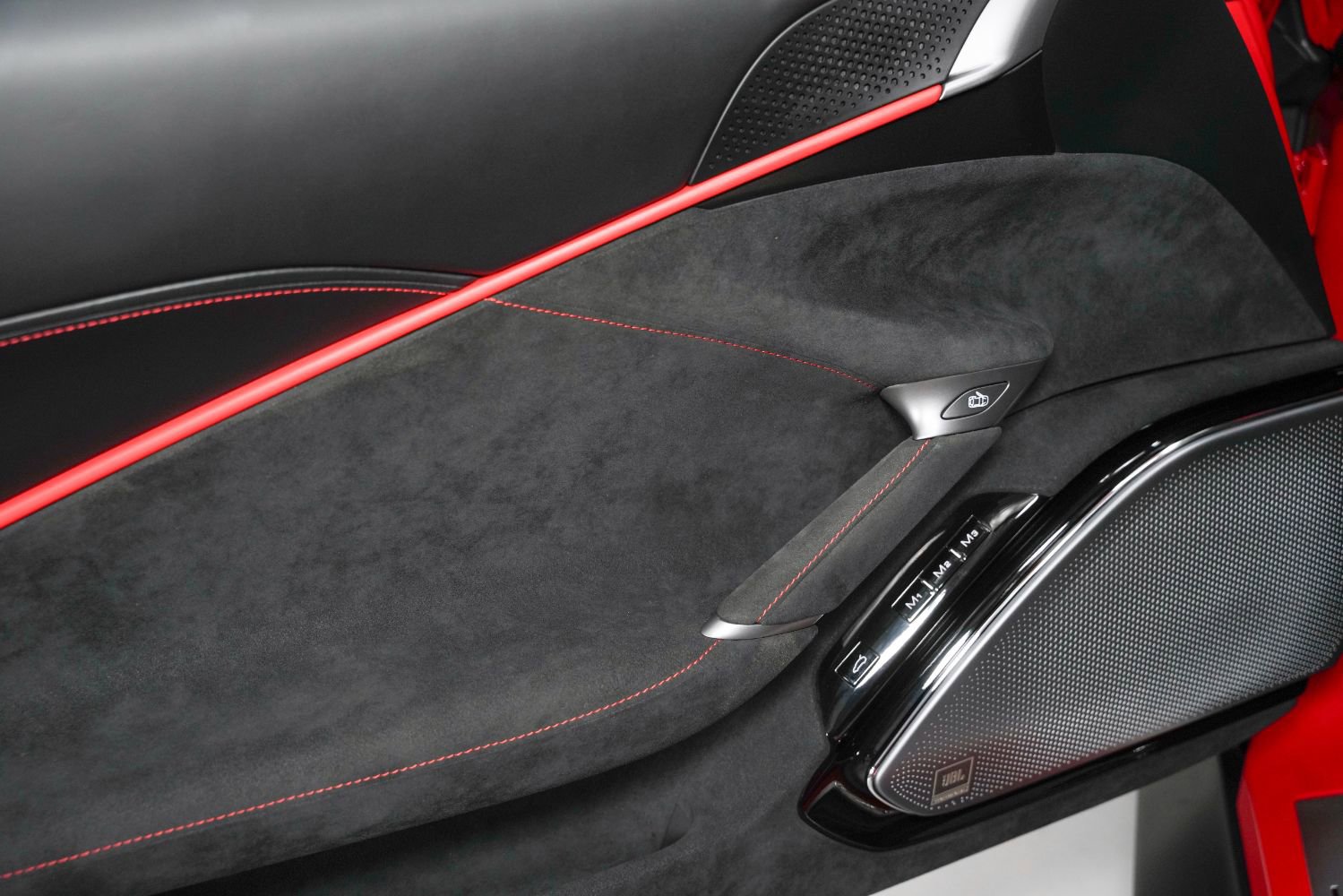 Used 2022 Ferrari Roma image 40