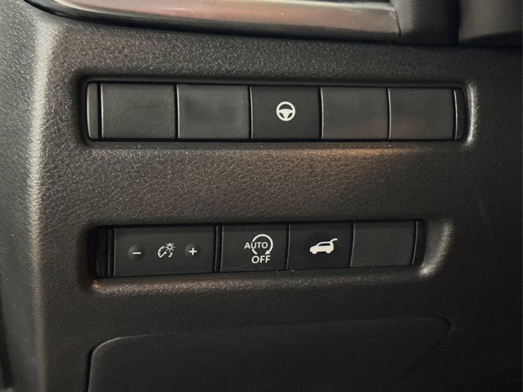 Certified 2023 Nissan Rogue SV w/ SV Premium B Package image 38