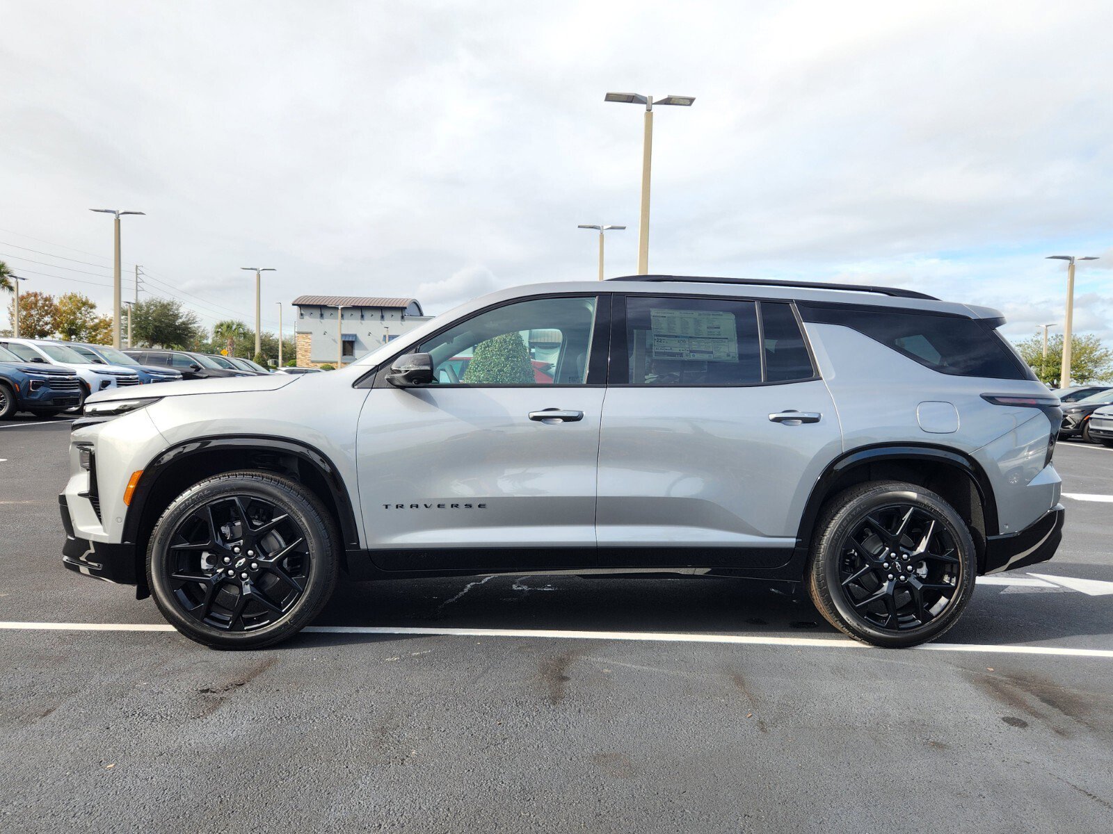 New 2026 Chevrolet Traverse RS image 3