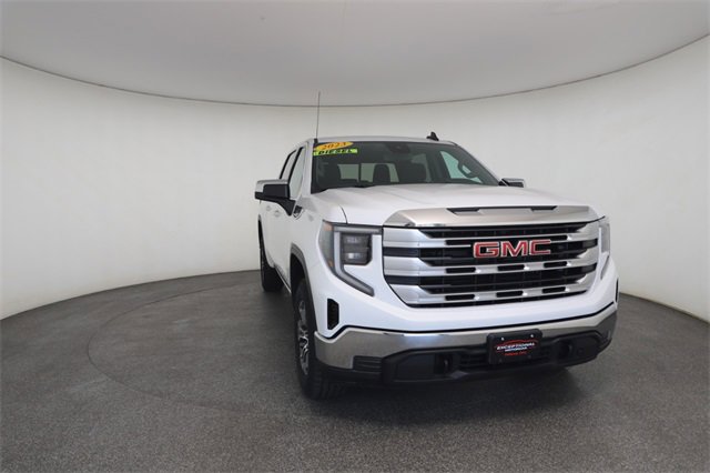 Used 2023 GMC Sierra 1500 SLE image 30