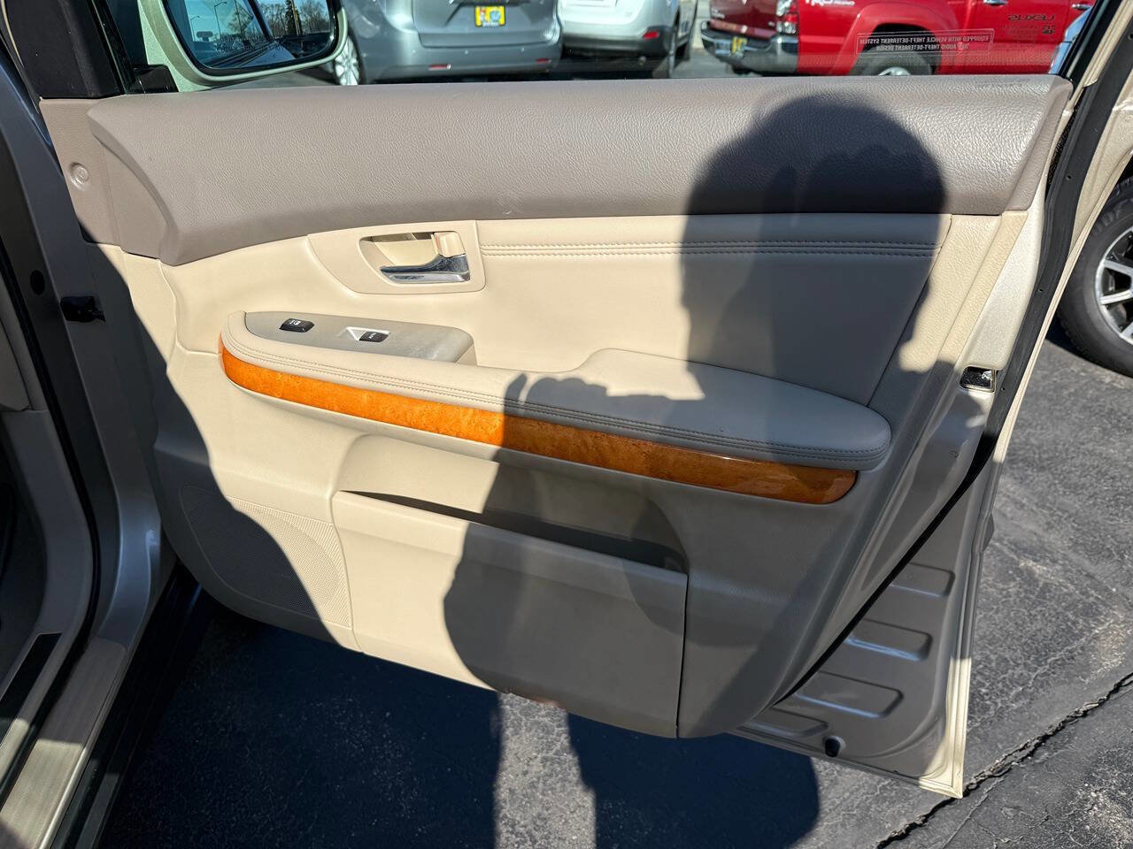 Used 2005 Lexus RX 330 AWD image 78