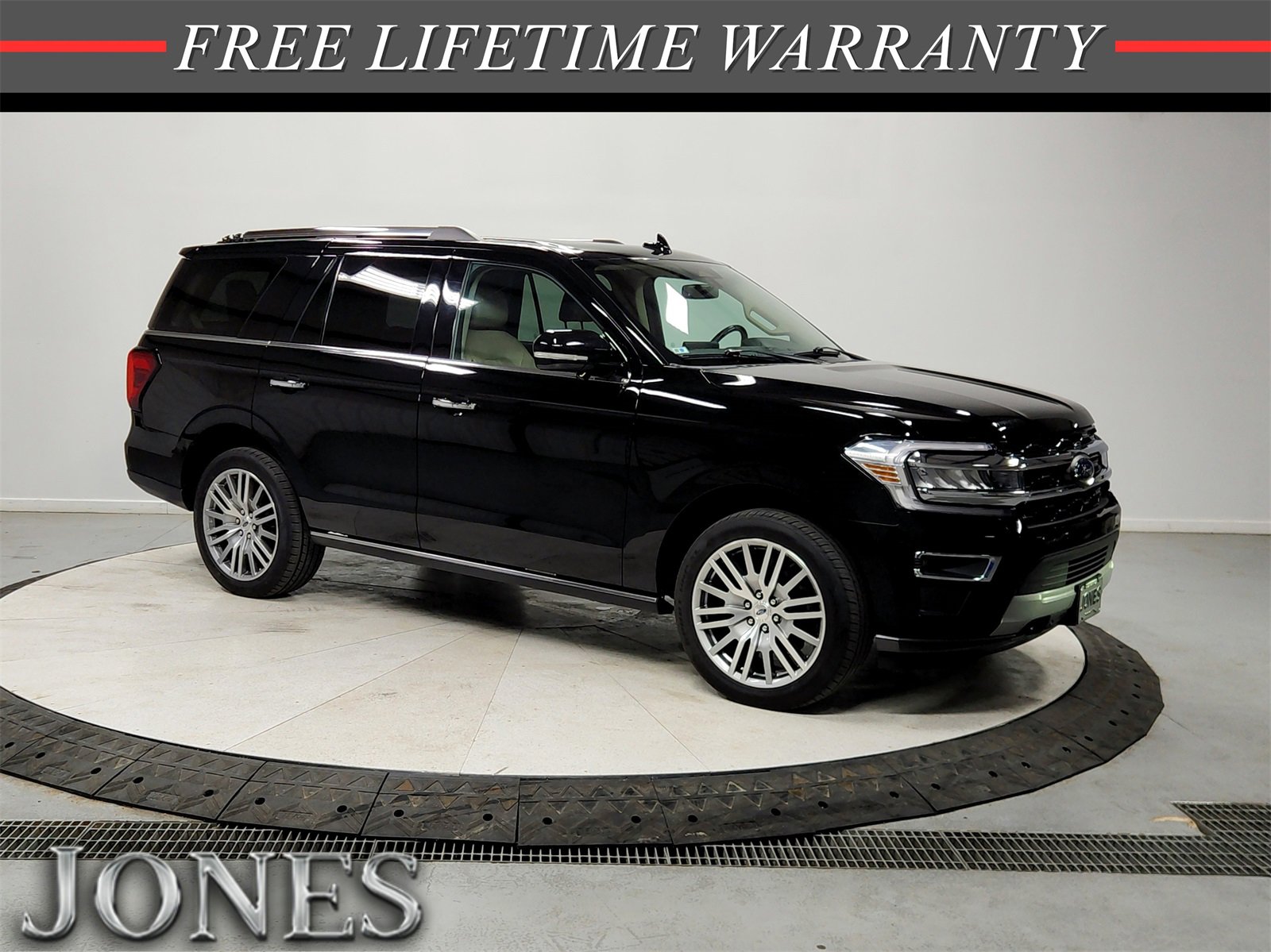 Used 2023 Ford Expedition Limited image 1