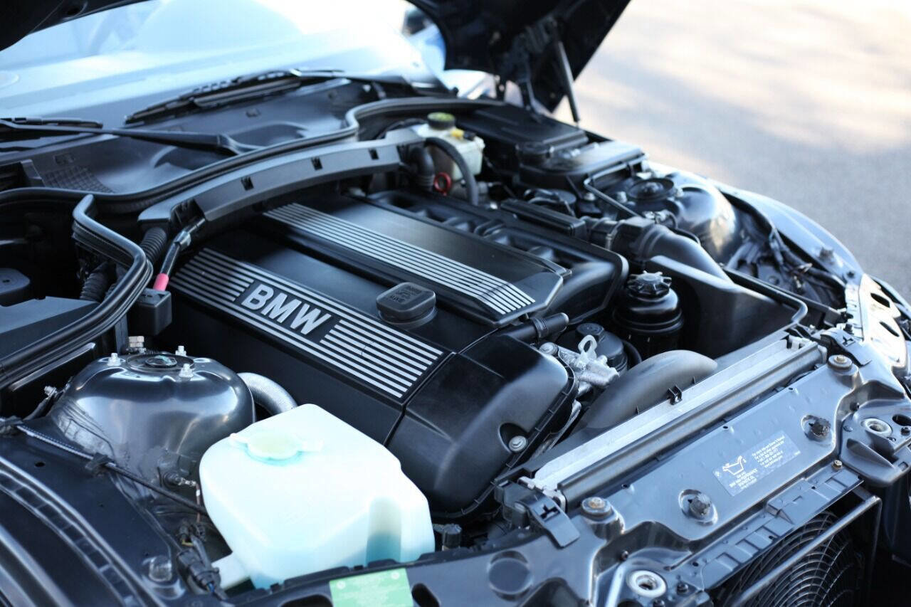 Used 2002 BMW Z3 2.5i image 24