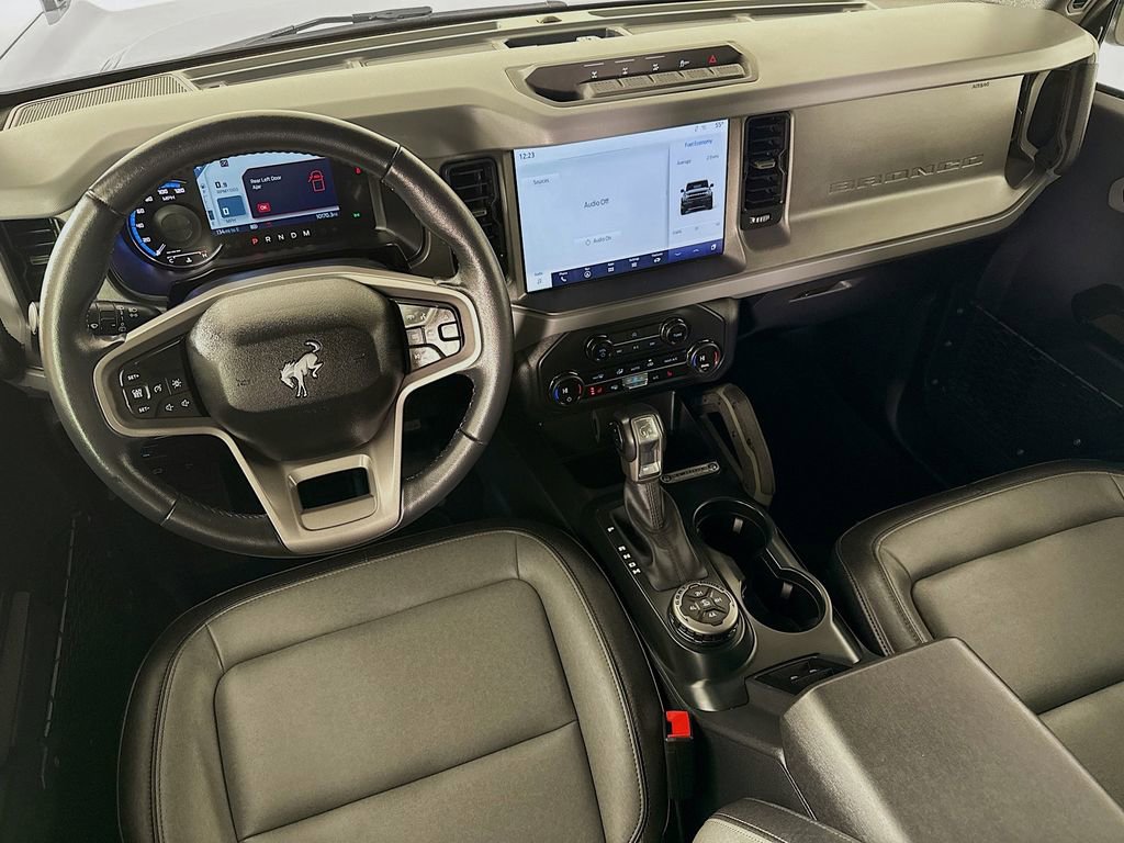 Used 2024 Ford Bronco Everglades image 25