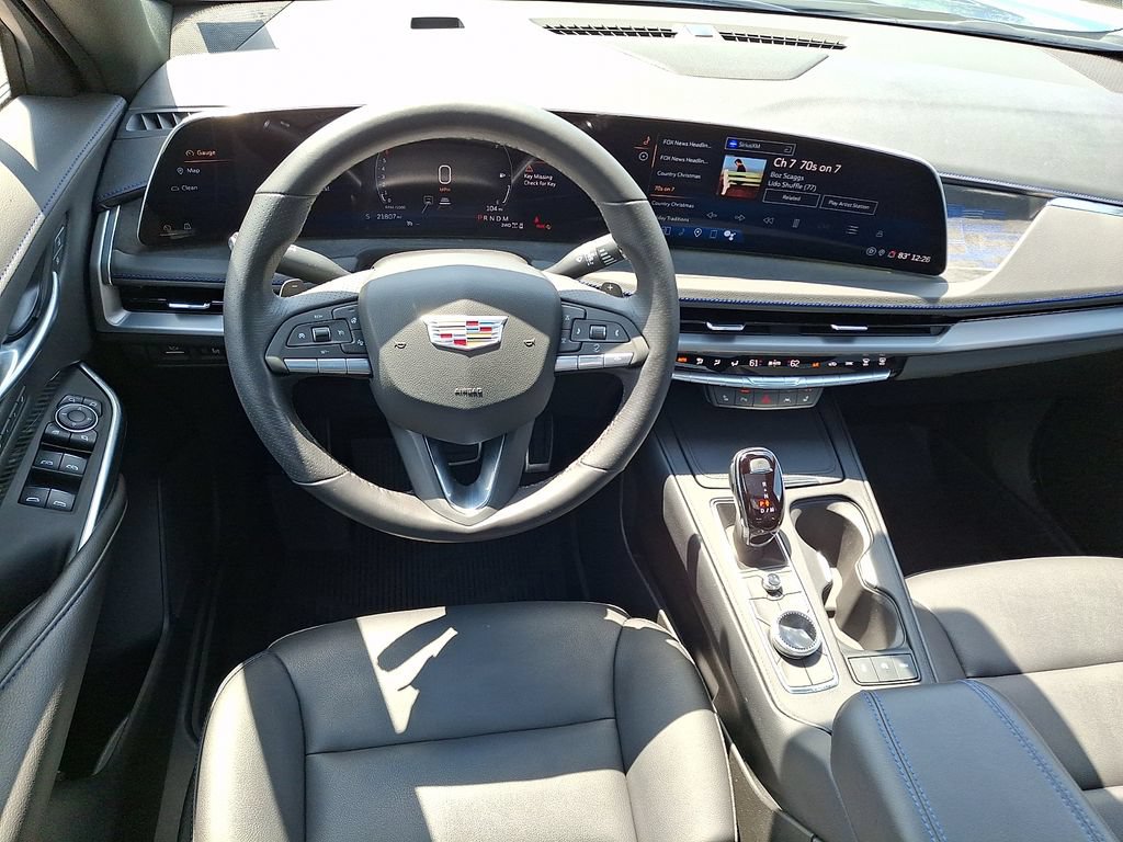 Used 2024 Cadillac XT4 Sport w/ Cold Weather Package AWD/4WD image 11
