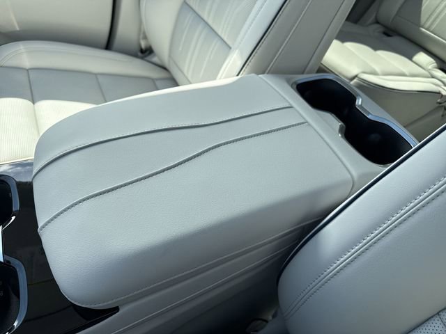 New 2026 Buick Enclave Avenir w/ Super Cruise Package image 21