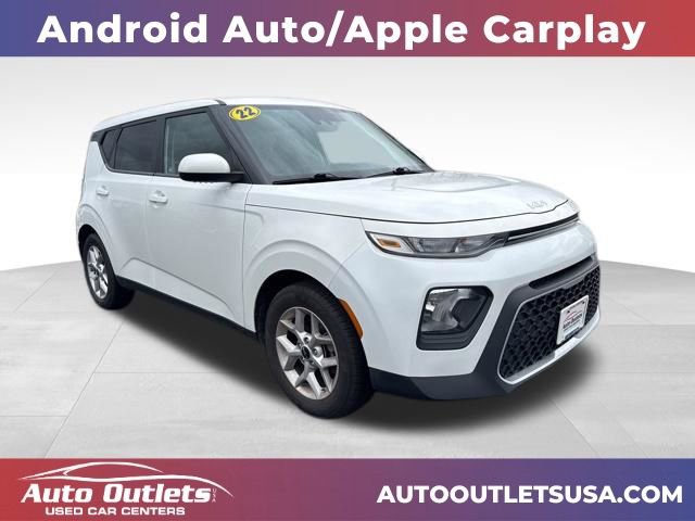 Used 2022 Kia Soul LX w/ Technology Package image 1