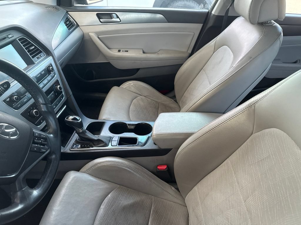Used 2017 Hyundai Sonata Sport w/ Value Edition Package 02 FWD image 14