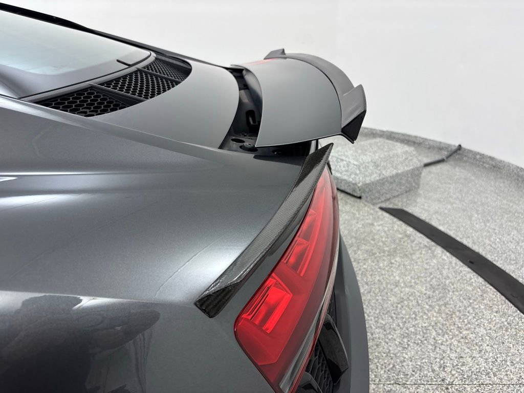 Used 2018 Audi R8 V10 w/ Premium Package image 20