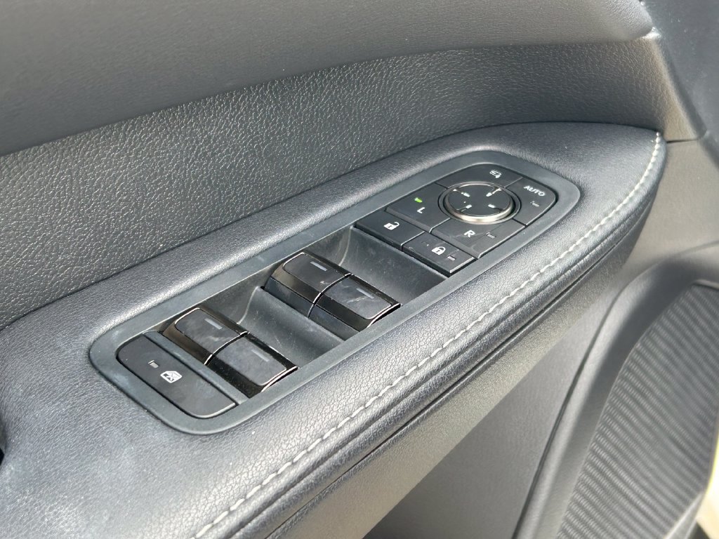 Used 2025 Lexus RX 350 Premium w/ Convenience Package FWD image 22