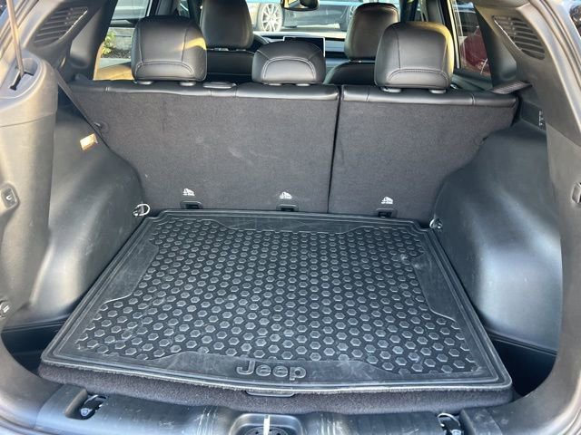 Used 2023 Jeep Compass Altitude w/ Convenience Group image 10