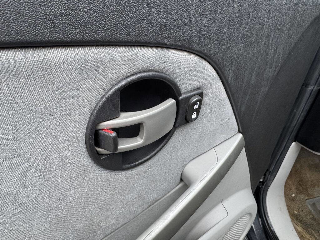 Used 2006 Chevrolet Equinox LT w/ LT Preferred Equipment Group image 8