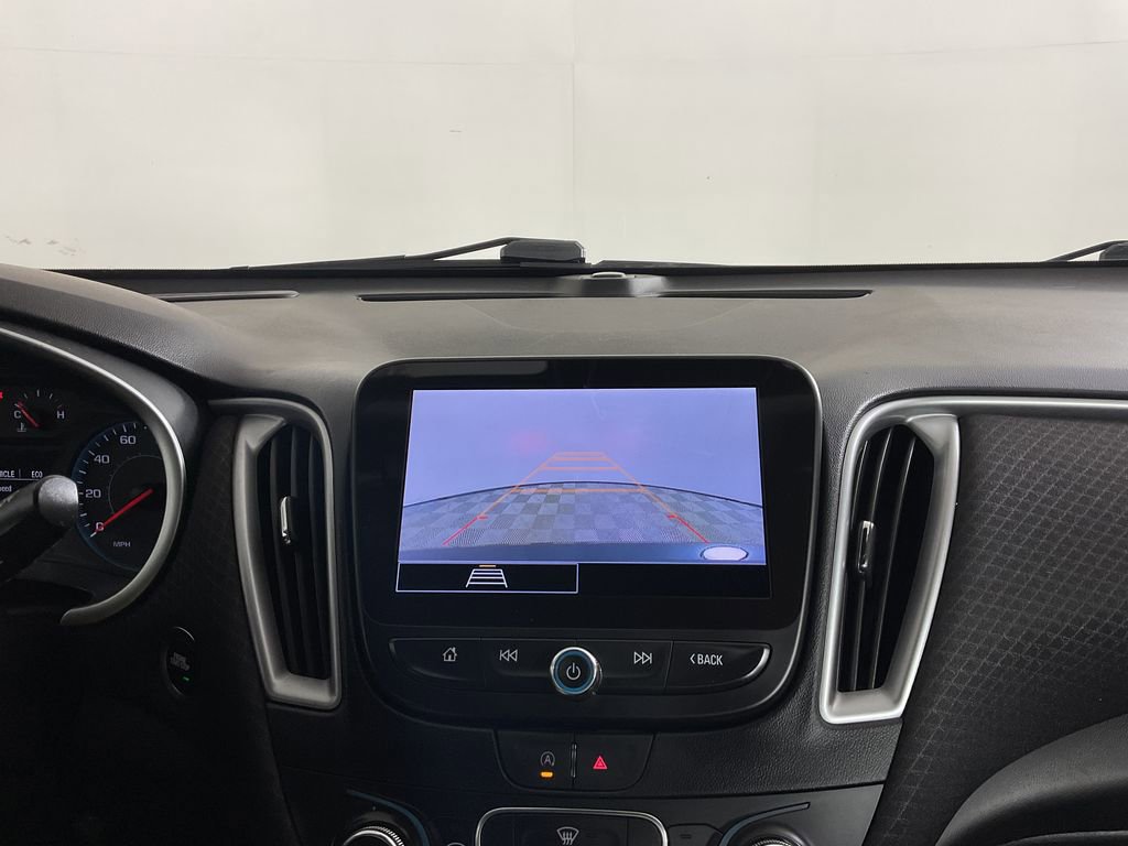 Used 2023 Chevrolet Malibu LS FWD image 27