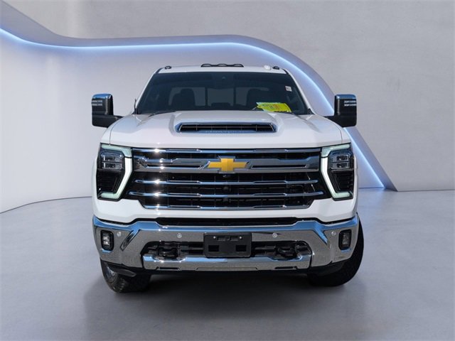 Used 2026 Chevrolet Silverado 2500 LTZ w/ LTZ Premium Package image 12