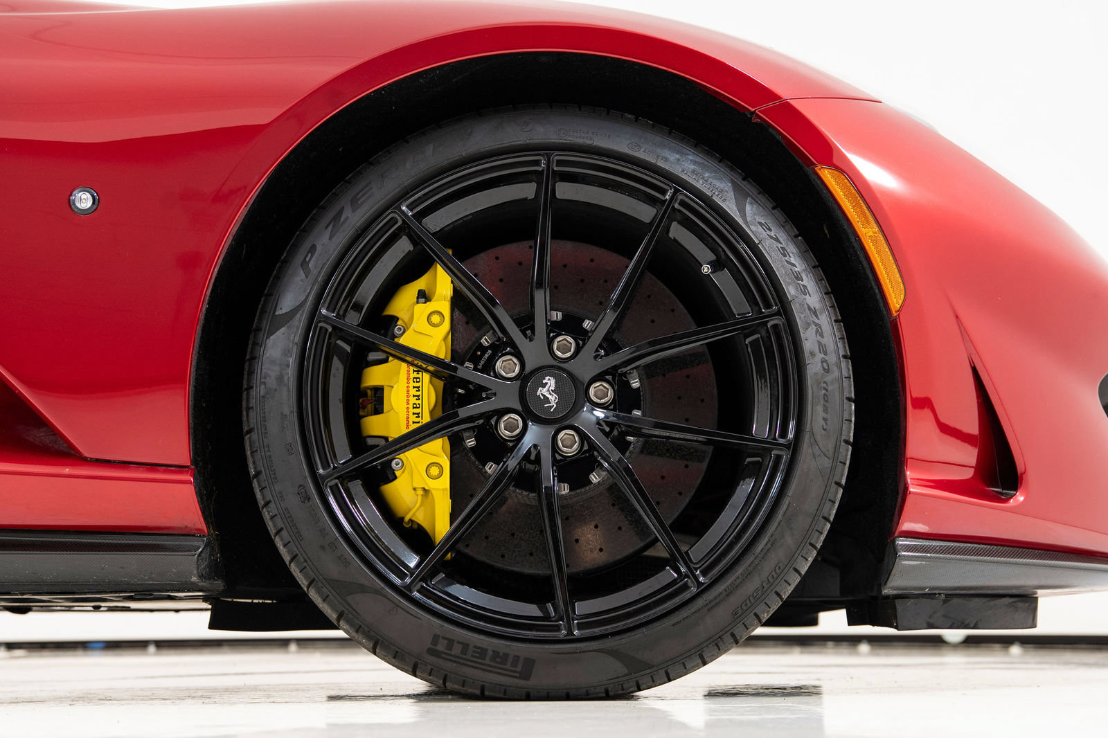 Certified 2022 Ferrari 812 GTS RWD image 21