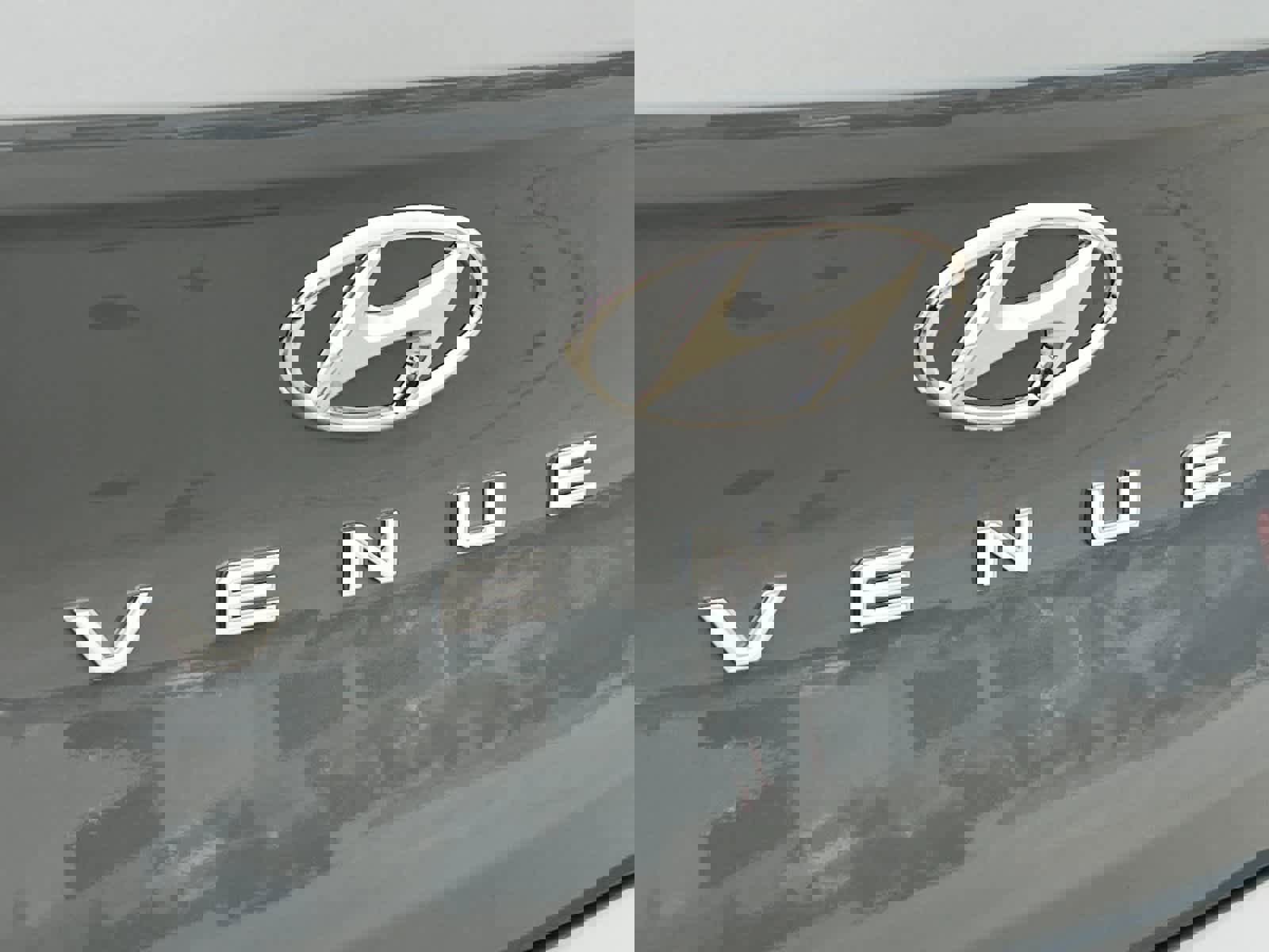 New 2026 Hyundai Venue SE image 25