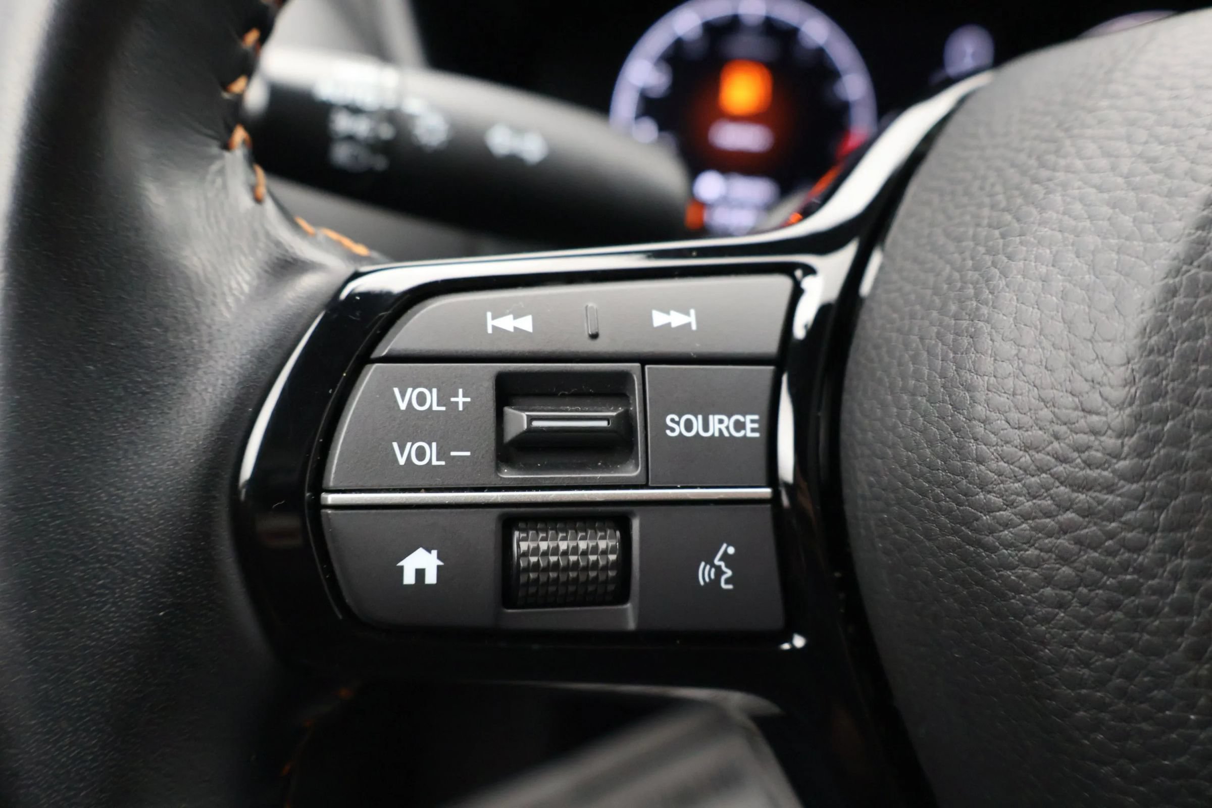 Used 2025 Honda HR-V Sport image 23