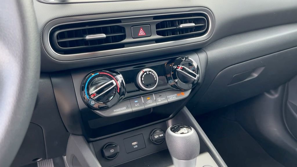 Used 2023 Hyundai Kona SEL w/ Cargo Package image 29