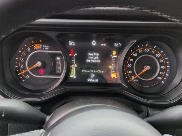 Used 2025 Jeep Wrangler Sport image 16