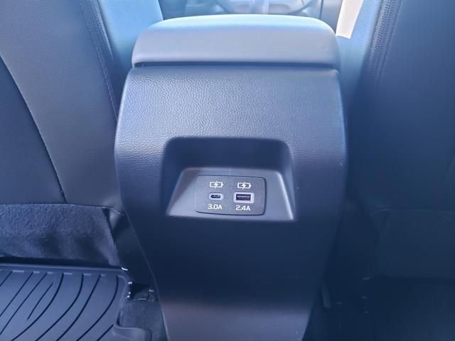 Used 2024 Subaru Crosstrek 2.0i Premium image 13