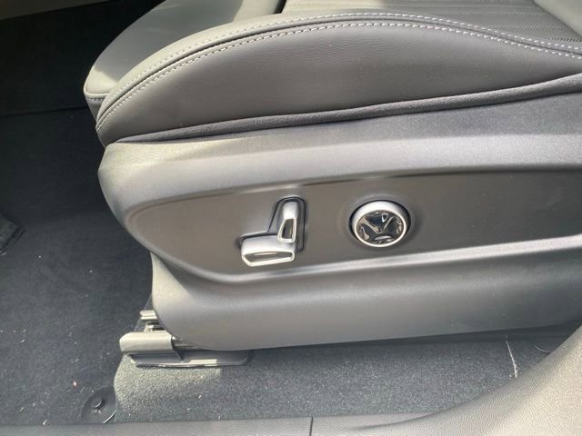 New 2025 Maserati Grecale GT image 20