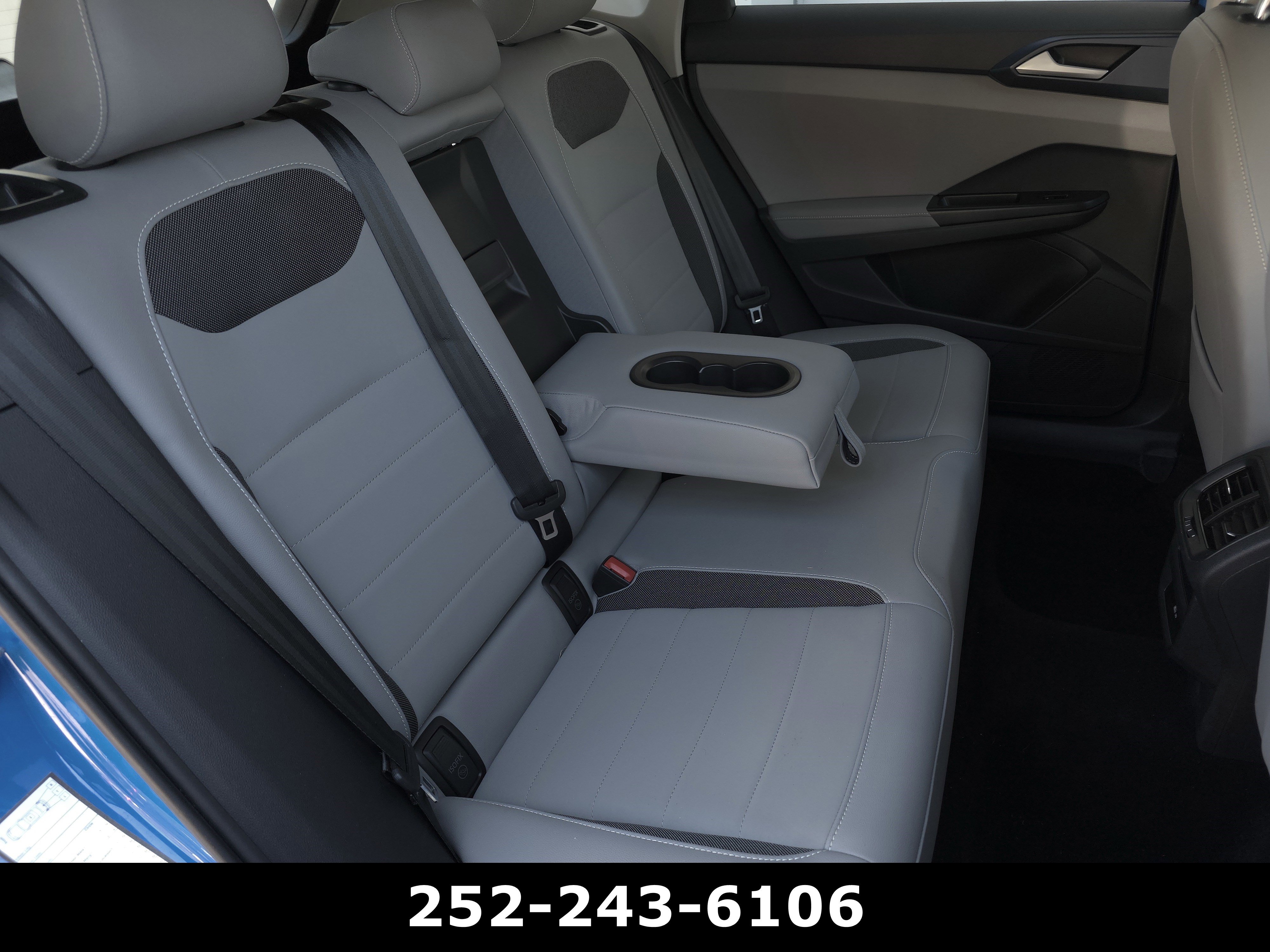 Used 2024 Volkswagen Taos SE FWD image 33