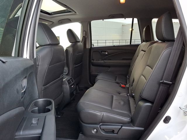 Certified 2022 Honda Pilot Special Edition image 10