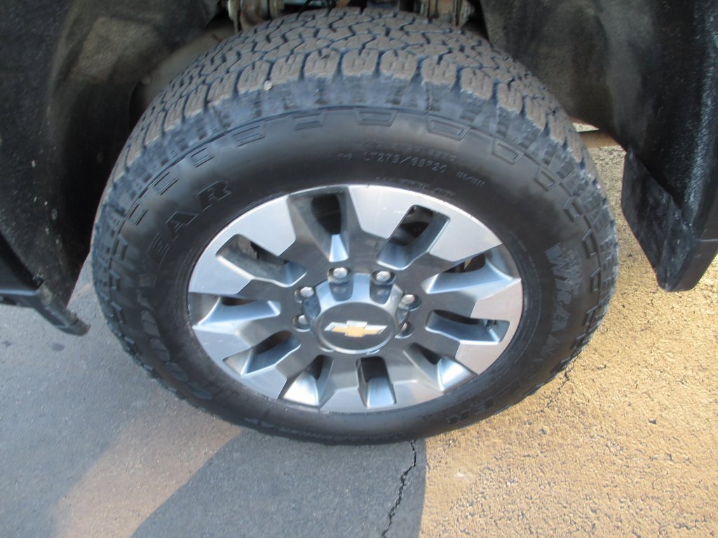 Certified 2023 Chevrolet Silverado 2500 Custom w/ Custom Value Package image 14