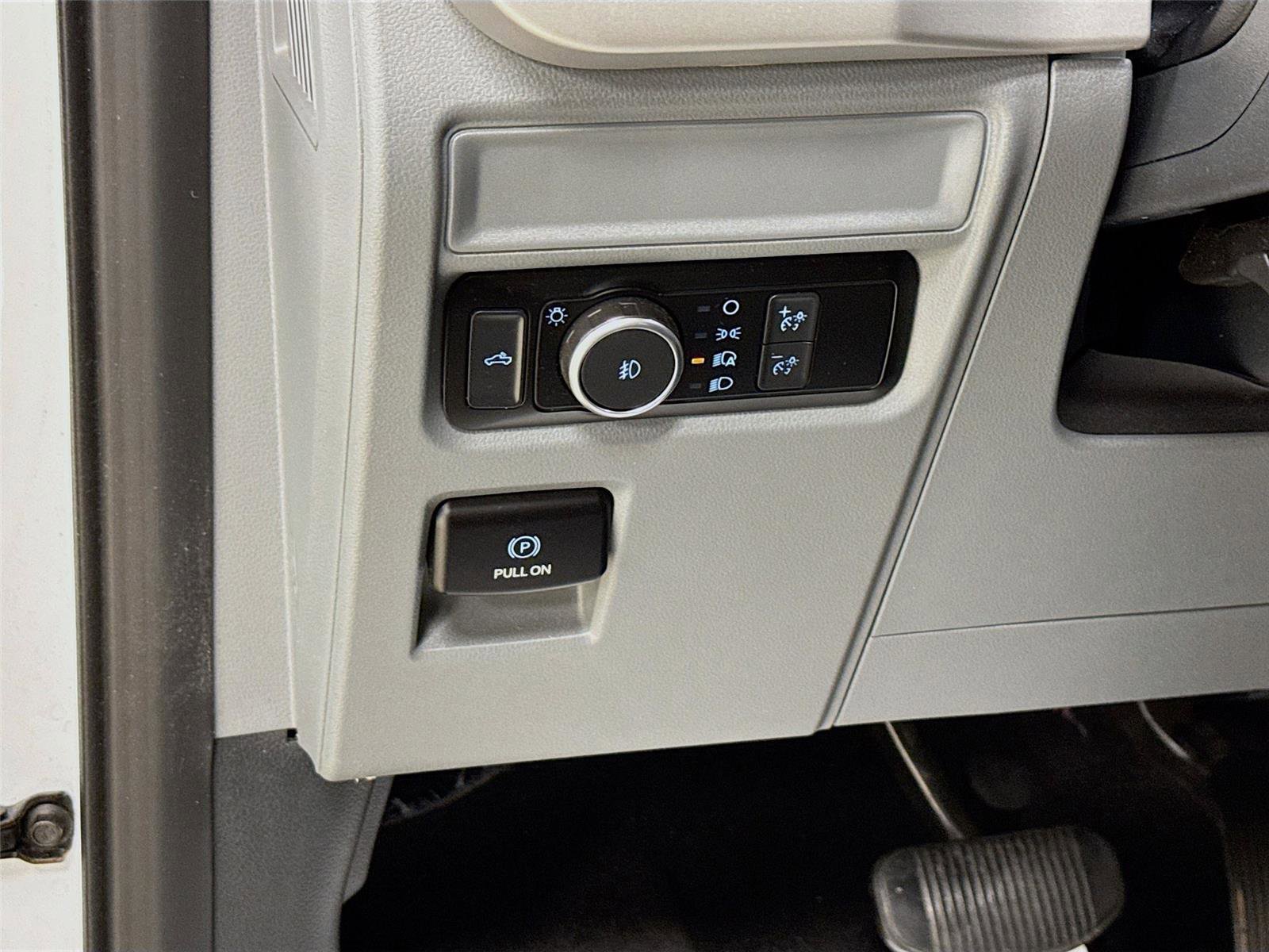 Used 2023 Ford F150 XLT image 10