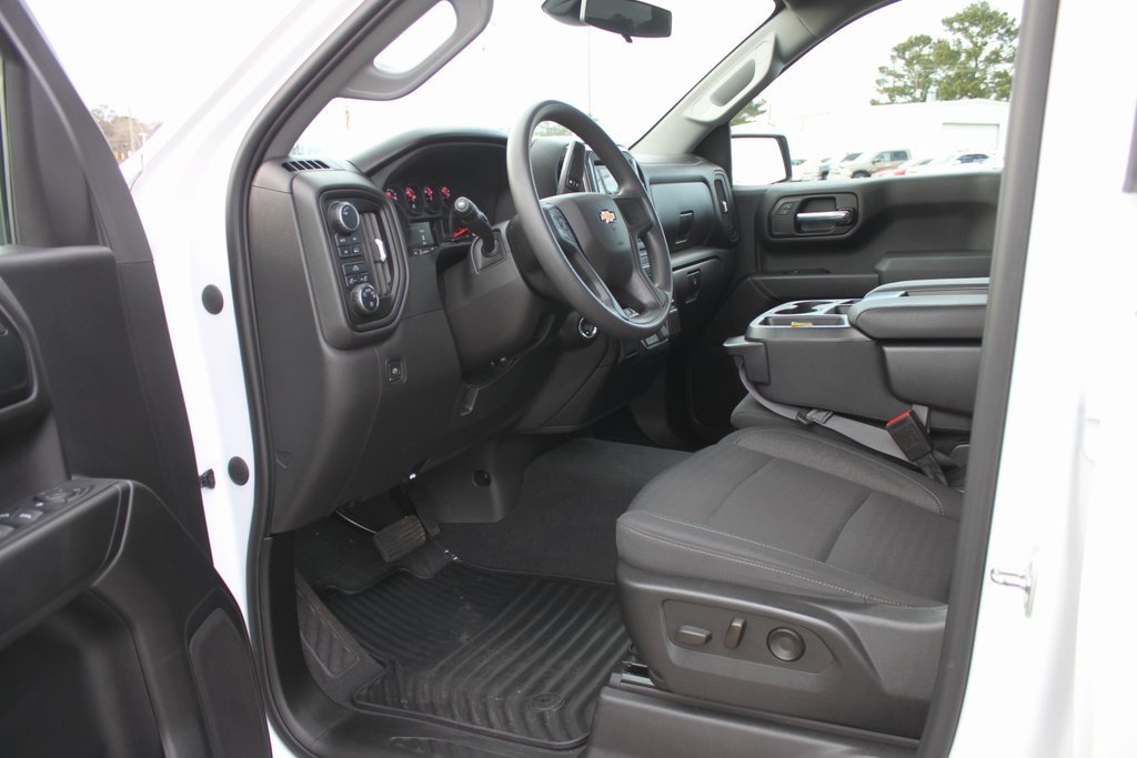 Used 2022 Chevrolet Silverado 1500 Custom image 11