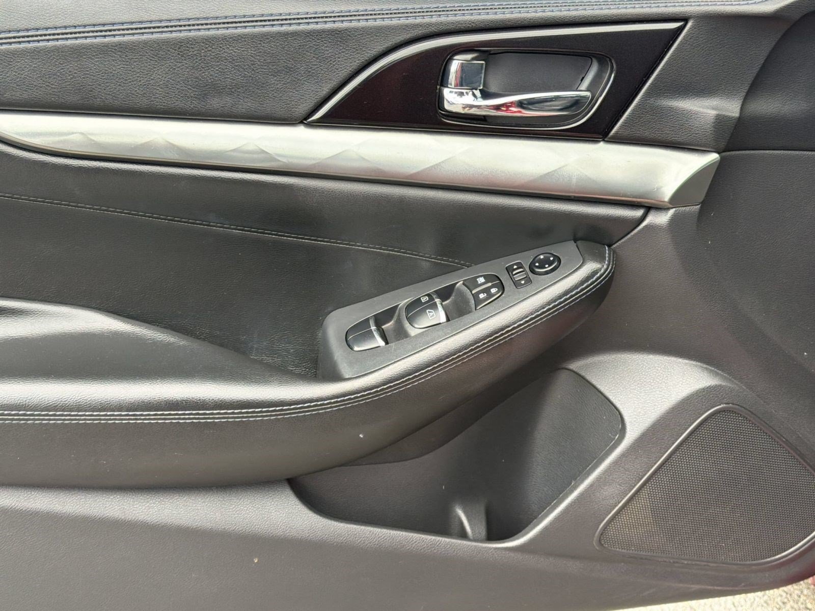 Used 2019 Nissan Maxima 3.5 S w/ Floor Mat Group FWD image 13