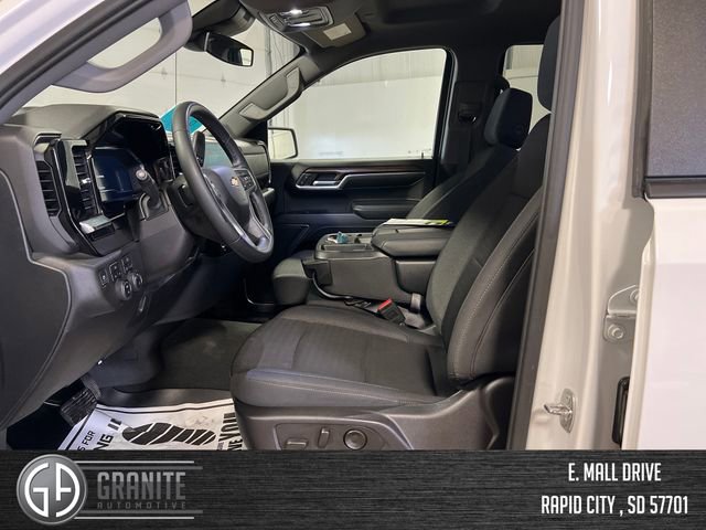 Used 2024 Chevrolet Silverado 1500 LT image 21