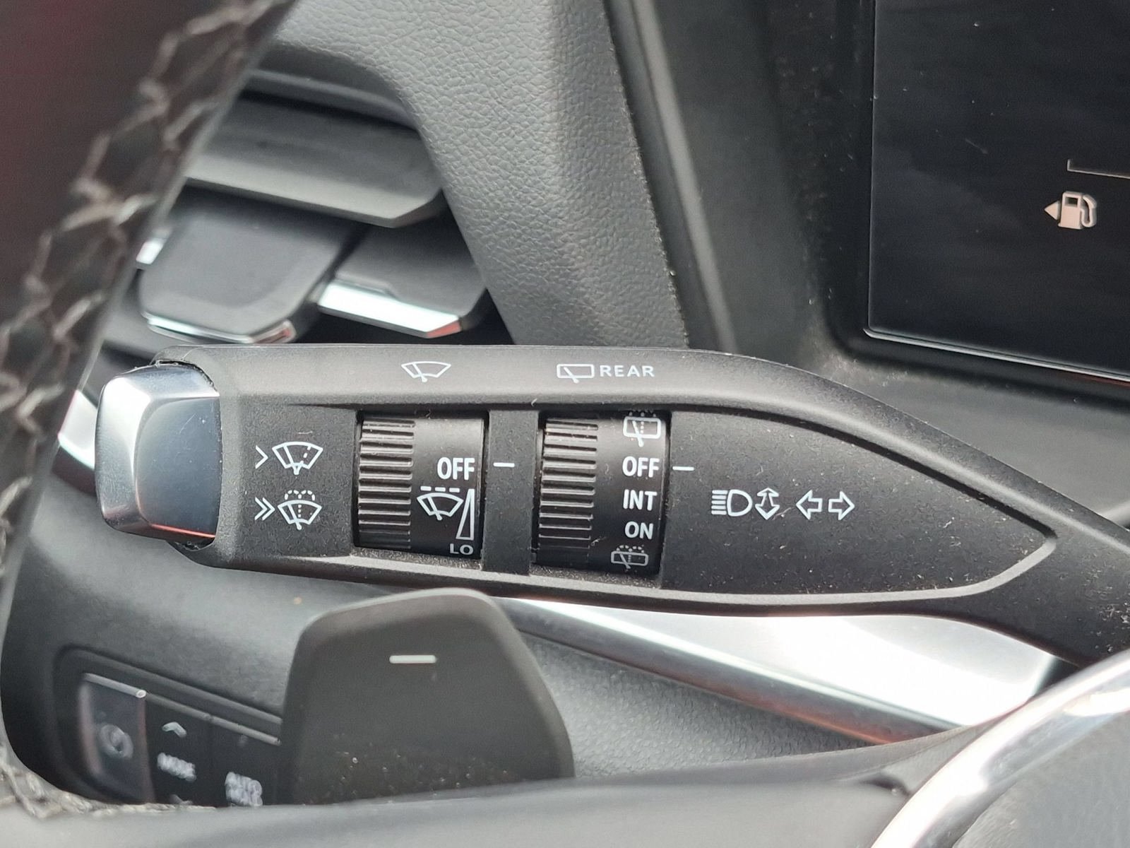 New 2026 GMC Terrain Elevation FWD image 15