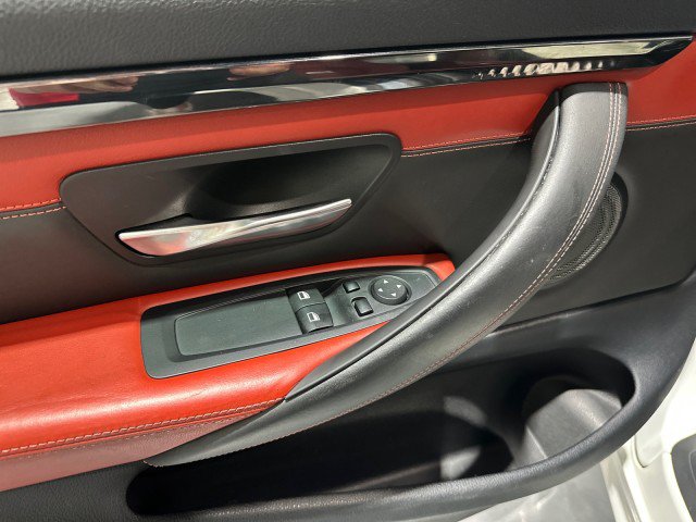 Used 2015 BMW M4 Coupe RWD image 42