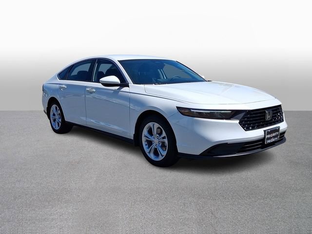 Used 2025 Honda Accord LX image 3