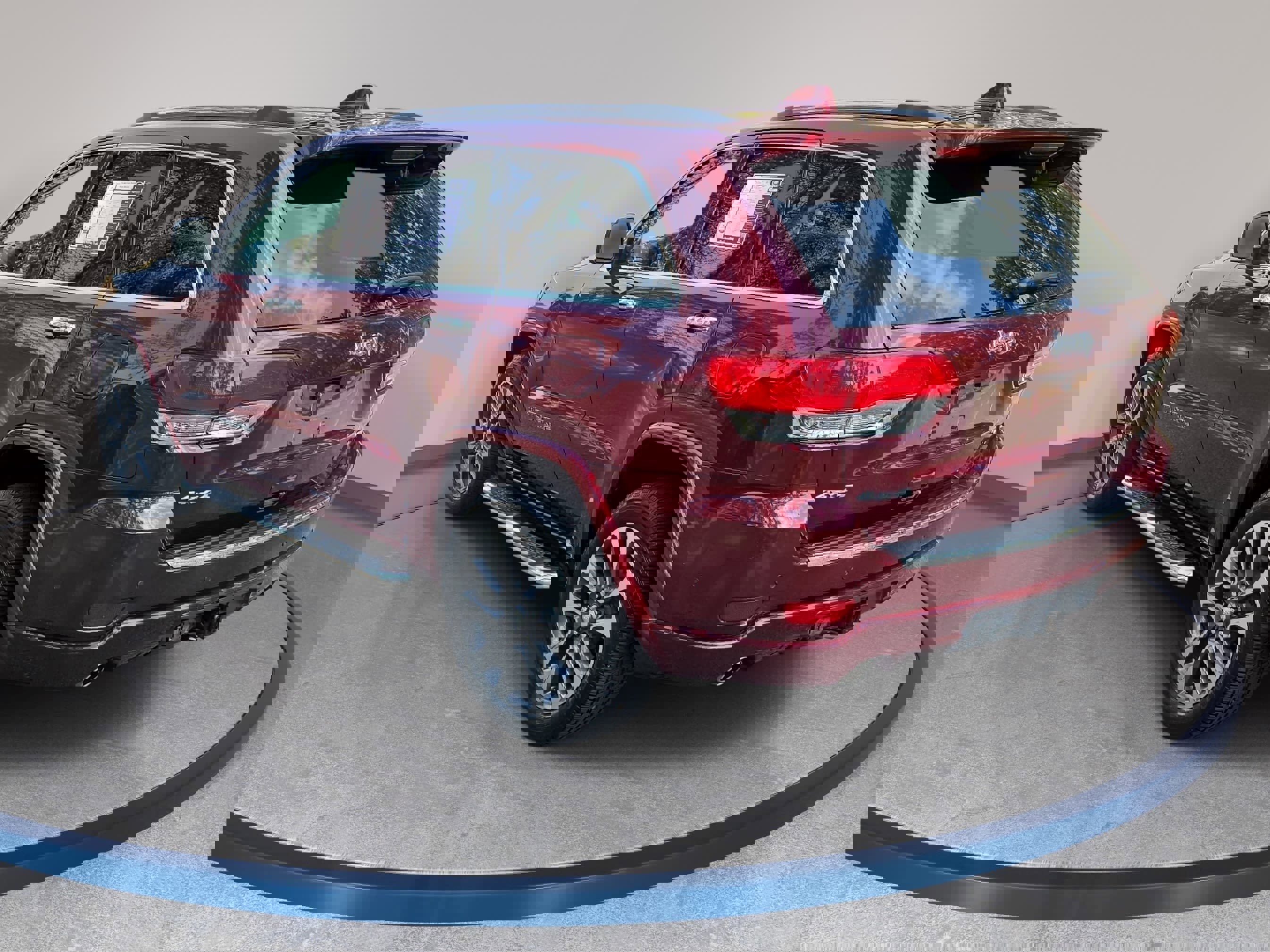 Used 2018 Jeep Grand Cherokee Overland image 7