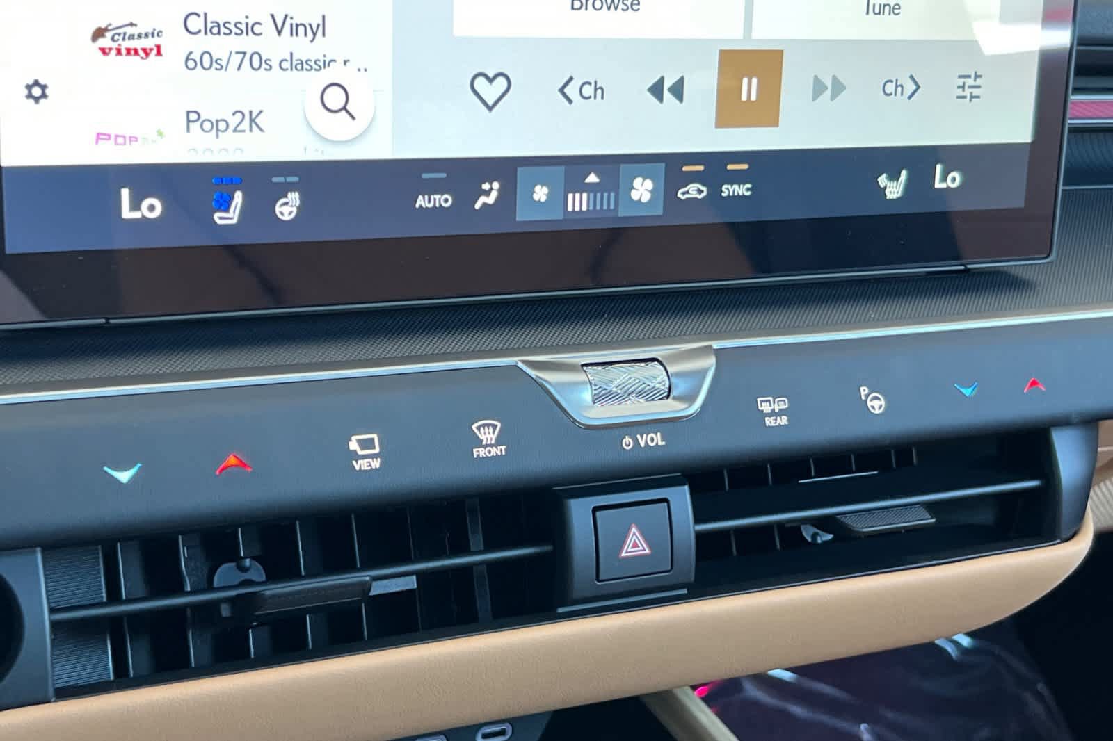 New 2026 Lexus ES 350e w/ Cold Area Package FWD image 22