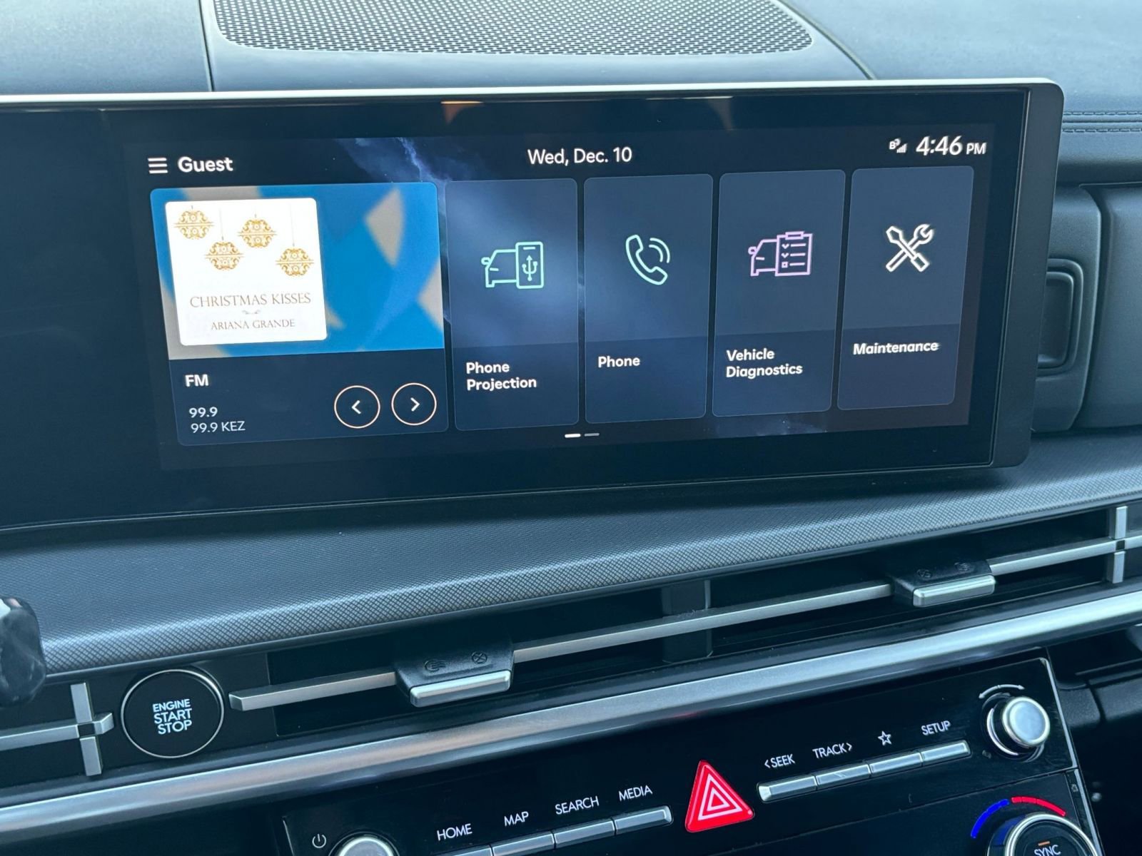 Used 2025 Hyundai Santa Fe SEL image 22