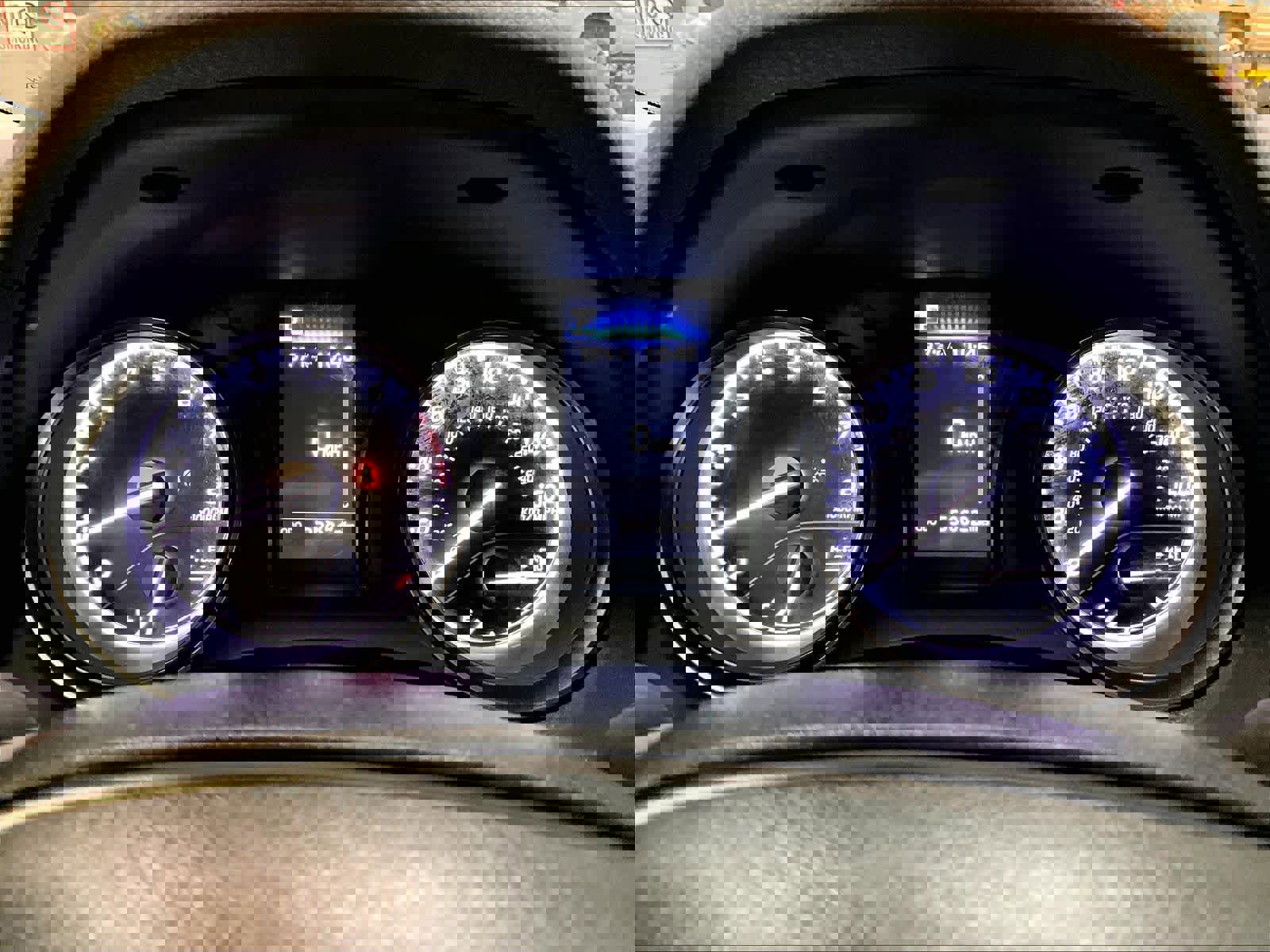 Used 2024 Toyota Camry SE image 25