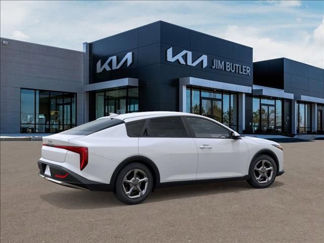New 2026 Kia K4 LXS image 6