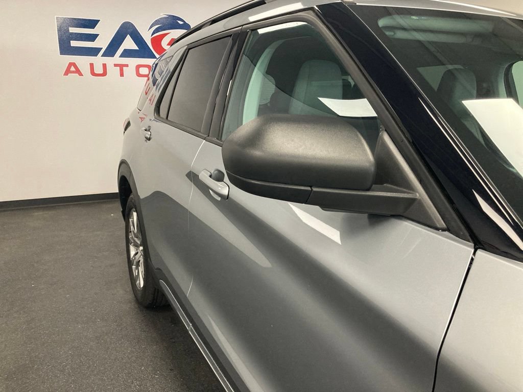 Used 2025 Ford Explorer Active w/ Active Comfort Package AWD/4WD image 15